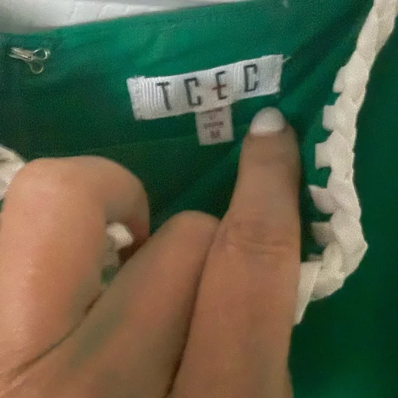TCEC Vibrant Green Mini Dress with White Accents - Picture 5 of 8